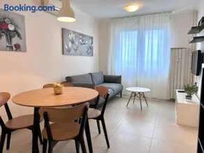 Apartment Family - Image 1