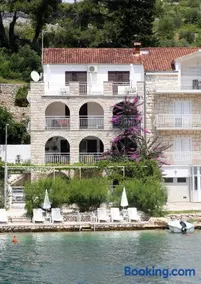 Seaside Apartments Antičević - Image 3