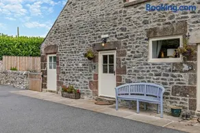 3 Bed in Hartington oc-h30059 - Image 2