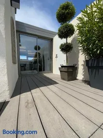Le Rooftop Tropézien - Image 1