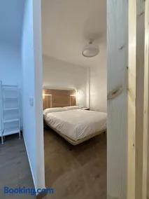 Loft CANALEJAS - Hotel Ruta del Segur - Image 3