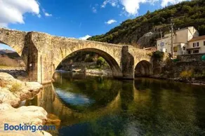 Charmant studio meublé en Ardèche à Pont de Labeaume proche de la rivière - Image 5