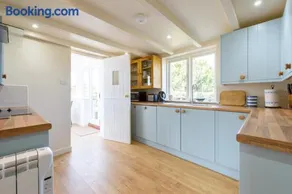 Wrens Nook - Image 1