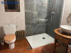 Cabaña en las montañas - Image 5