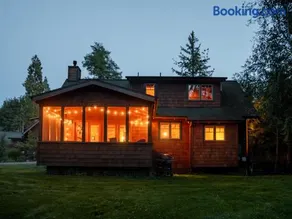 On the River Wooded Bliss Cabin near Loloma - Image 4