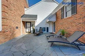 4 Mi to Dtwn: Spacious Suite in Mount Airy - Image 2