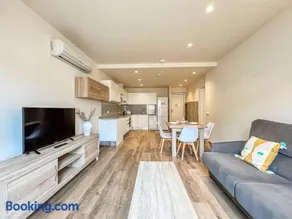 Can Cintet 2-1,Nuevo Apartamento Moderno en Besalú - Image 1