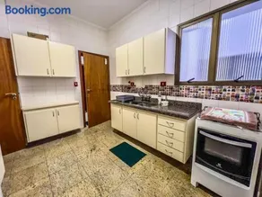 R9 - Amplo e Bem Decorado no Coração das Pitangueiras - Image 4