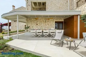 Constance's House Seaside Villa in Nikiti - Image 2