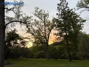 The Mountains are Calling - Private, Guesthouse Retreat near Yosemite - Image 1