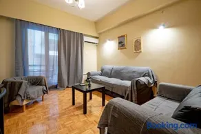 Warm 2BR Apt - Central Kypseli by ΜΡS - Image 1