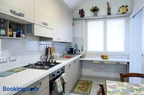 intero appartamento con giardino e colazione Dario - Image 2