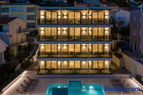 Fontevita Apartments - Image 2