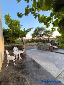 DonQuihotel Chalet - Image 2