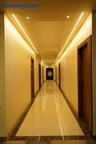 Hotel Ratan Palace - Image 2