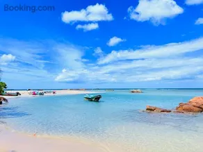 Lima Blue Private Beach Apartment - Image 2