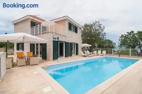 Dinoti Villas - Image 1