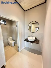 Rumah Seruni@Zaki's Residence - Image 2