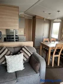 Sea view luxury caravan - Image 5