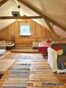 The Thistle Inn - Eko Farmstay - Image 3