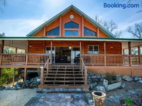 The Lookout - Lake View, Hot Tub and Grill - Image 1