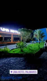 HOTEL UNA - Image 3