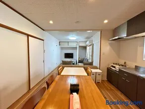 徳島市のまるごと貸切一軒家 最大5名 無料駐車場2台 - Image 2