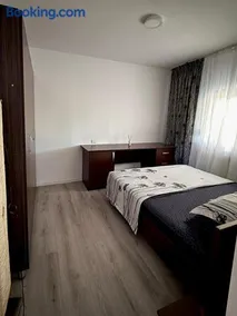Alexander Home - Image 2