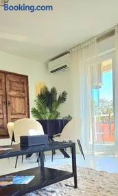 Appartement spacieux, lumineux et climatisé, proche tram V - Image 3