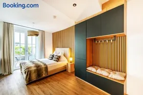 Black Forest Luxury Apartment Waldglück mit Sauna - Image 5
