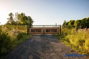 Ruyge Weyde Logies - The Farmers Daughter - Image 5