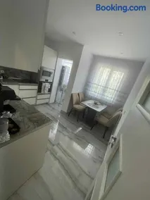 2 Bedroom apartment - Image 5