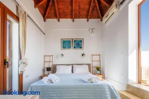 Villa Aliki ,Aegean Sea Breeze 750m from the Beach! - Image 2