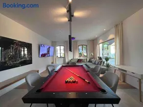 4YOUnic Billard * 2 BR * 75-Zoll TV * Boxspringbett - Image 1