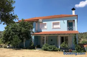 Sylvia's Village Home - Image 2