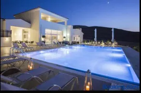 Ammos Suites - Image 5