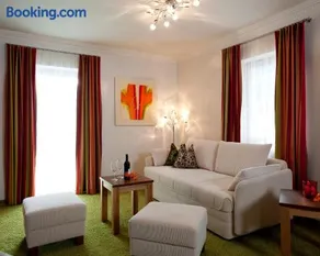 Parkvilla Appartements - Image 2