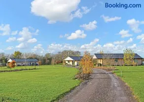 Little Moorland Farm Lodges - Image 3