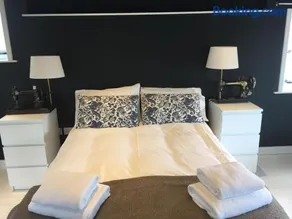 The Tailor's Flat - Image 4