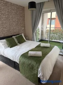Beautiful 2 bedroom apartment in lawley village - Image 2