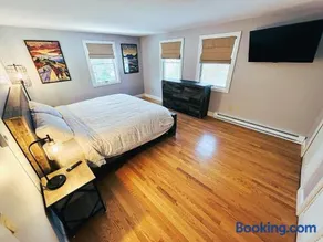 Spacious Country Home Freeport, 5 min to LL Bean! - Image 1