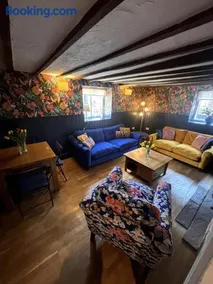 Wisteria Cottage - Image 2