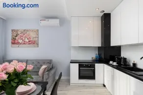 Angel Apartments 2 - Image 3