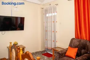 Hilda's place - Image 3