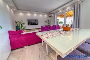 Bella Casa - Image 4