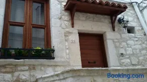 Donna Maria - Image 3