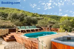 Villa between sky and sea - Image 2