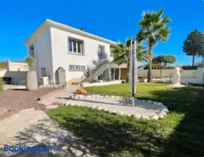 Villa Dagmar LUNEL Artistique - Image 2