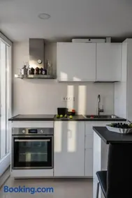 Penthouse in old Dalmatian house - Flybridge - Image 4