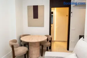Apartamentos Máximo Parking gratis - Image 3